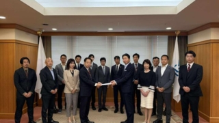 Thumbnail of post image 006